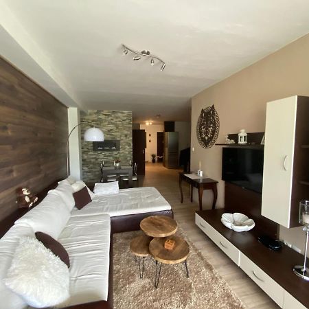 Apartman S Nadhernym Vyhladom Na Tatry Veľky Slavkov Bagian luar foto