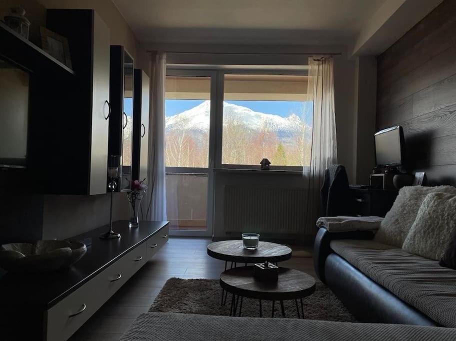 Apartman S Nadhernym Vyhladom Na Tatry Veľky Slavkov Bagian luar foto
