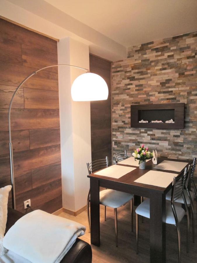 Apartman S Nadhernym Vyhladom Na Tatry Veľky Slavkov Bagian luar foto